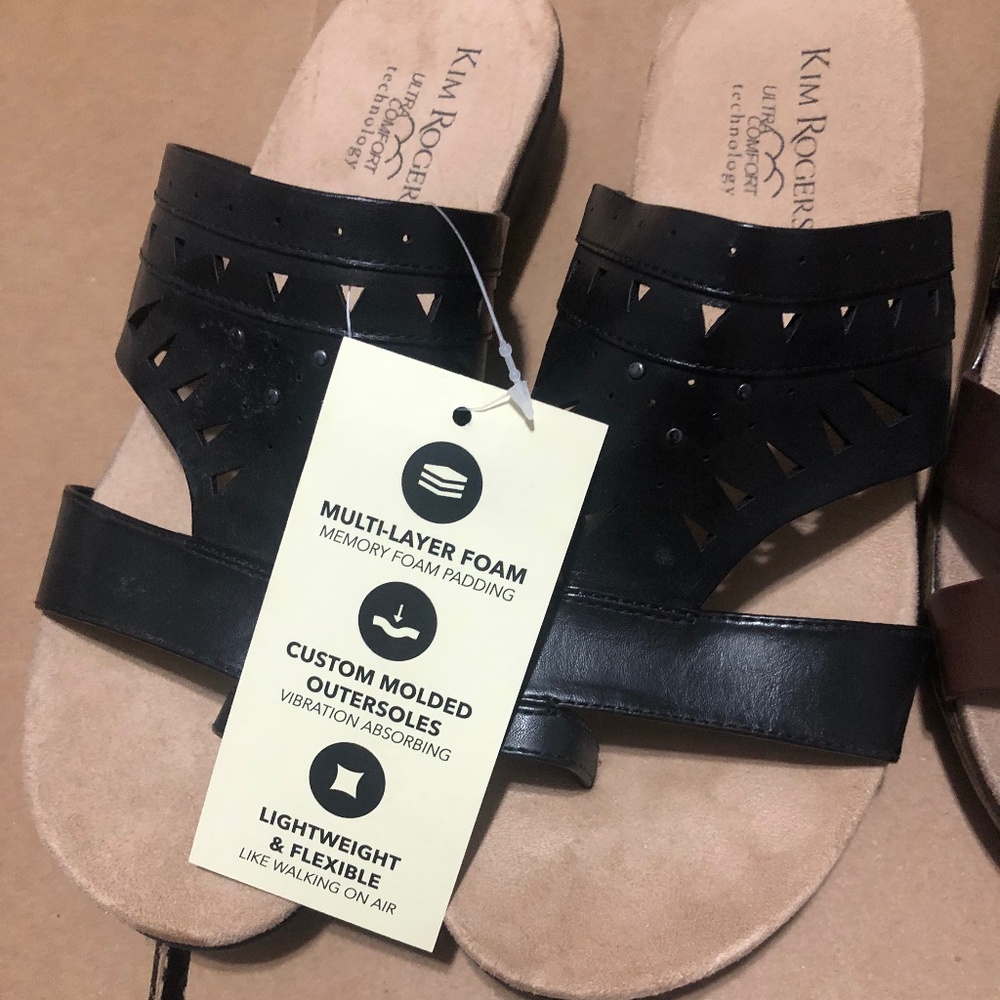 2 pairs of Kim Rogers NWT Ultra-Comfort Slide  on Black and Brown Sandals